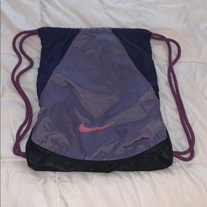 Nike drawstring bag
